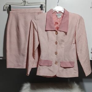 SALE! Blondie And Me Elegant Pink Houndstooth Women's Blazer & Skirt Set (XX-55)